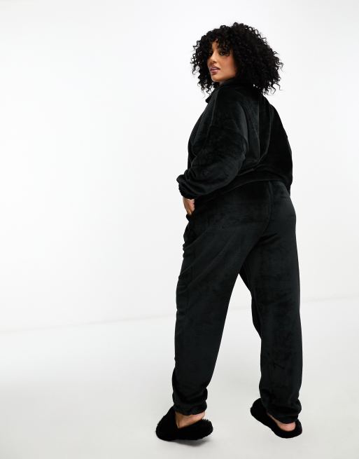 ASOS DESIGN Curve - Ensemble sweat zippé et jogger confort en polaire ultra-douce - Noir, 2 de 4