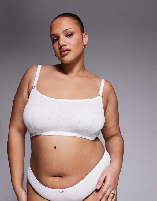 ASOS DESIGN Curve - Evie - Completo intimo traforato bianco con roselline sulle finiture, 3 di 3
