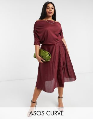 burgundy dress skater