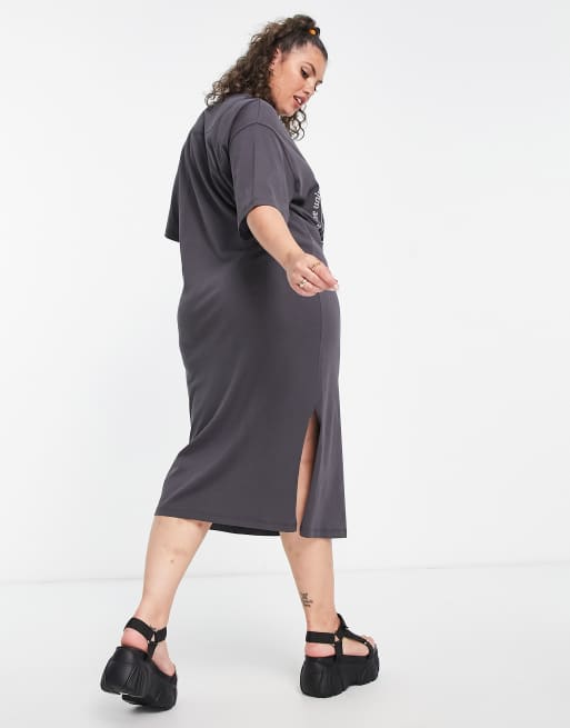 ASOS DESIGN Curve exclusive solstice midi tshirt dress, 2 of 4