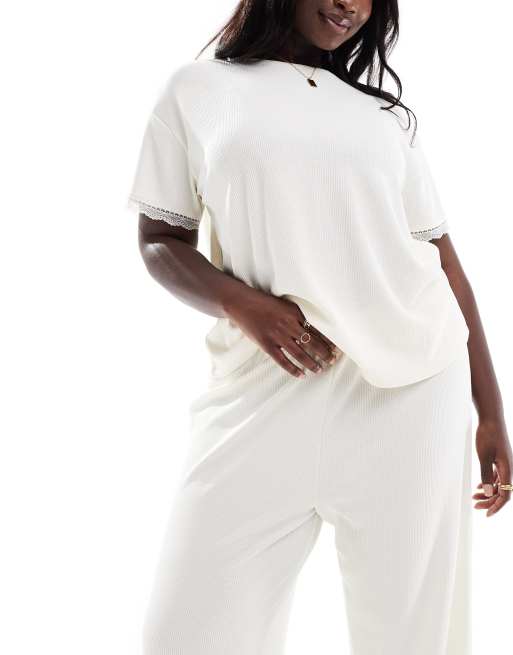 ASOS DESIGN Curve Exclusive waffle & lace tee & trouser pyjama set in ivory, 4 of 4