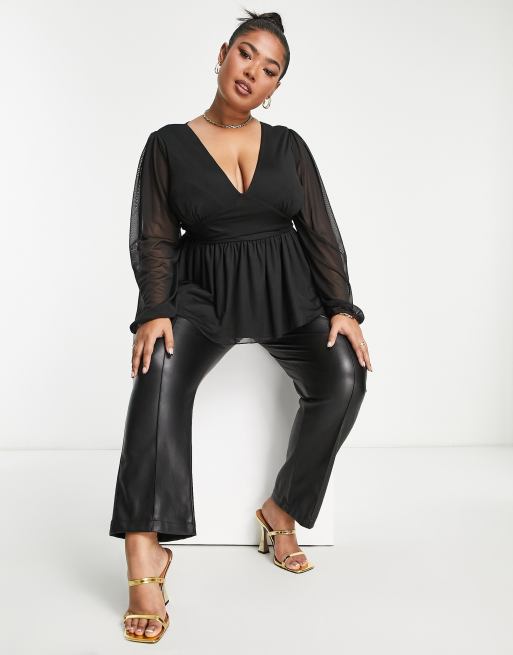 ASOS DESIGN Curve - Exclusivité - Top plongeant à manches évasées en tulle et ourlet à basque - Noir, 3 de 4