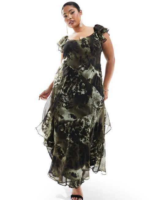 ASOS DESIGN Curve – Exklusives Midikleid mit Flatterärmeln, abstraktem Muster und Rock im Bahnendesign, 4 von 4