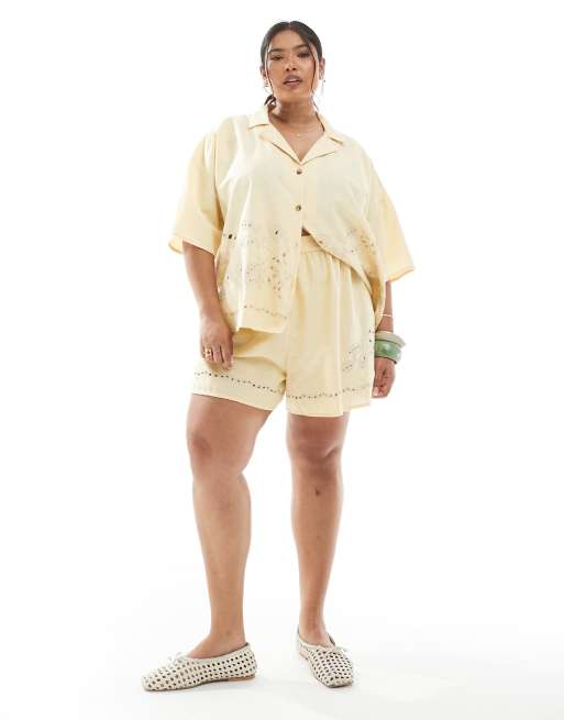 ASOS DESIGN Curve eyelet detail shorts in straw - part of a set