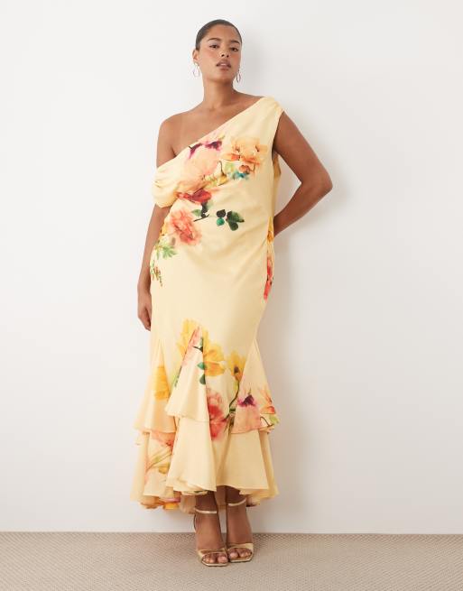 ASOS DESIGN Curve fallen shoulder midaxi dress with asymmetric godet hem in soft floral print, 3 of 4