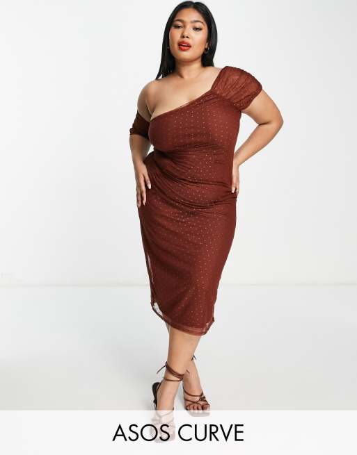 ASOS DESIGN Curve fallen shoulder ruched textured mesh midi dress in chocolate