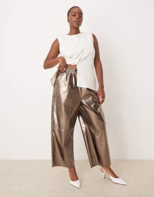 Curve faux leather pull-on barrel pants in brass-Brown