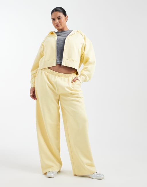 ASOS DESIGN Curve - Felpa con cappuccio gialla taglio corto con zip e interno spazzolato, 2 di 4