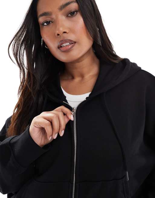 ASOS DESIGN Curve - Felpa con cappuccio nera taglio corto con zip e interno spazzolato, 2 di 4
