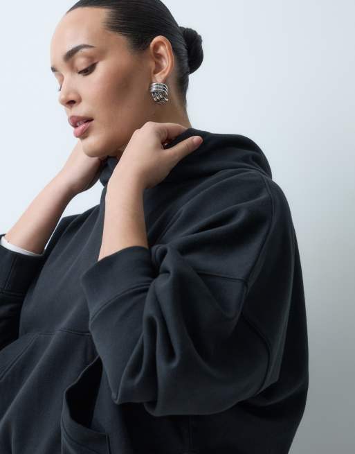 ASOS DESIGN Curve felpa con cappuccio squadrata in tessuto brushback nera, 4 di 5