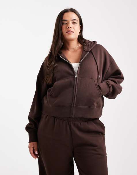 ASOS DESIGN Curve - Felpa con cappuccio taglio corto marrone cioccolato con interno spazzolato e zip - view 1
