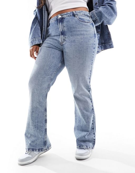 ASOS DESIGN Curve flared jeans in light blue