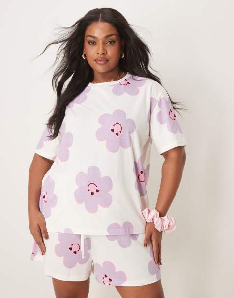 ASOS DESIGN Curve flower oversized tee & shorts pajama set in cream - view 1