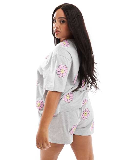 ASOS DESIGN Curve flower oversized tee & shorts pajama set in gray, 2 of 4