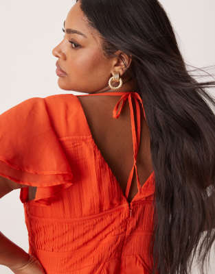 ASOS CURVE ASOS DESIGN CURVE FLUTTER SLEEVE RUCHED MAXI DRESS WITH HI LOW HEM 