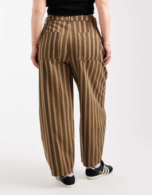 ASOS DESIGN Curve - Forvaskede stribede bukser med barrel-ben, 4 af 5