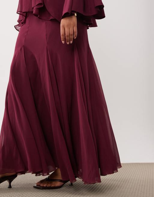 ASOS DESIGN Curve full volume cape maxi dress with godets in berry, 3 of 4