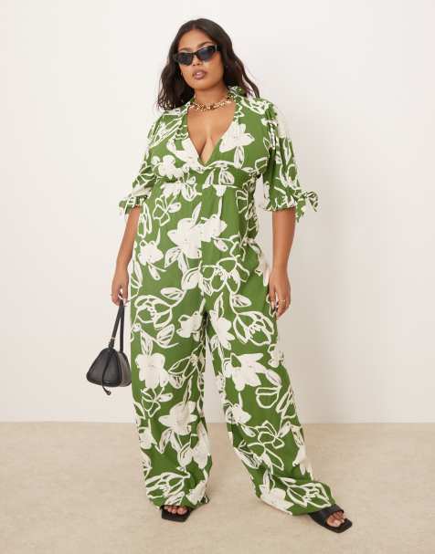 ASOS DESIGN Curve – Geblümter Jumpsuit in Grün mit gesmokter Taille - view 1