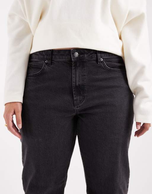 ASOS DESIGN Curve – Gerade geschnittene Jeans aus Comfort Stretch in verwaschenem Schwarz, 5 von 5