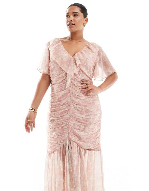 ASOS DESIGN Curve – Gerafftes, figurbetontes Midikleid in Rosa mit nach hinten abfallendem Saum und Blumenmuster, 4 von 4