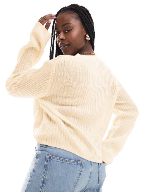 ASOS DESIGN Curve – Gerippter Pullover in Creme mit Rundhalsausschnitt, 4 von 4