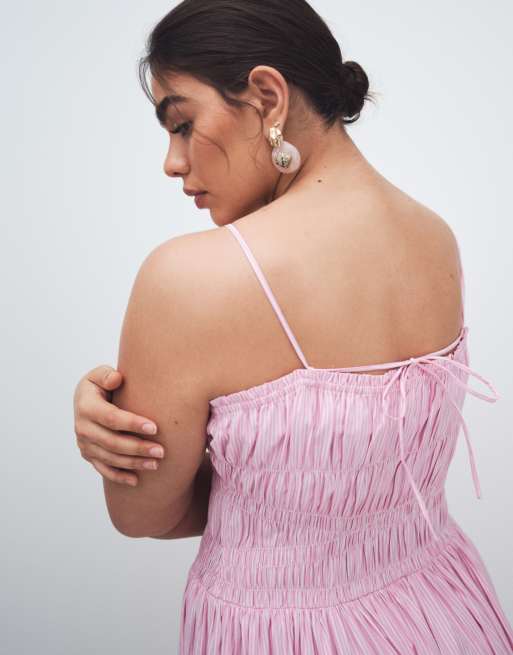 ASOS DESIGN Curve – Gesmoktes Maxi-Sommerkleid aus Baumwollpopeline in gestreiftem Rosa mit tiefer Taille, 4 von 11