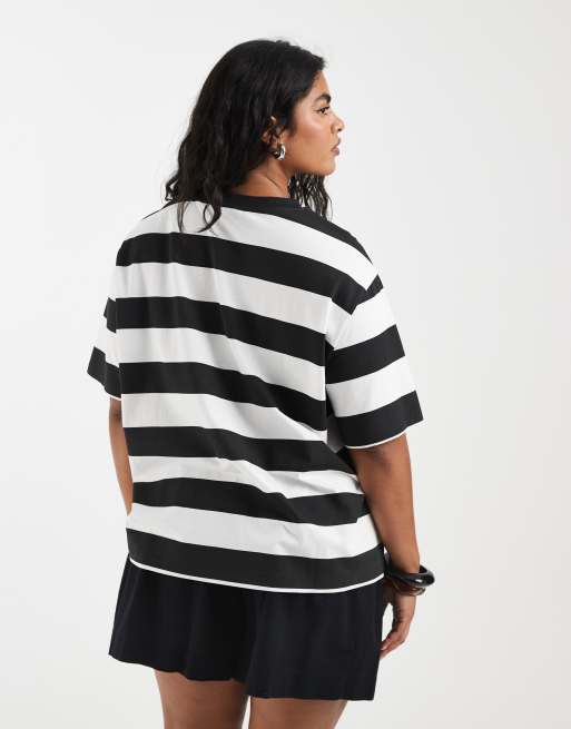 ASOS DESIGN Curve – Gestreiftes Oversize-T-Shirt in Schwarz-Weiß mit „Oaxaca“-Chili-Print, 4 von 4