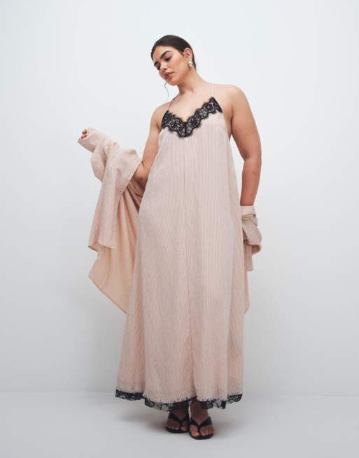ASOS DESIGN Curve – Gestreiftes Sommerkleid in Maxilänge mit Spitzenborte und schmalen Trägern , 2 von 7