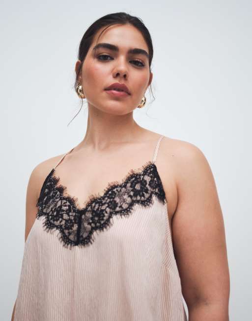ASOS DESIGN Curve – Gestreiftes Sommerkleid in Maxilänge mit Spitzenborte und schmalen Trägern , 3 von 7