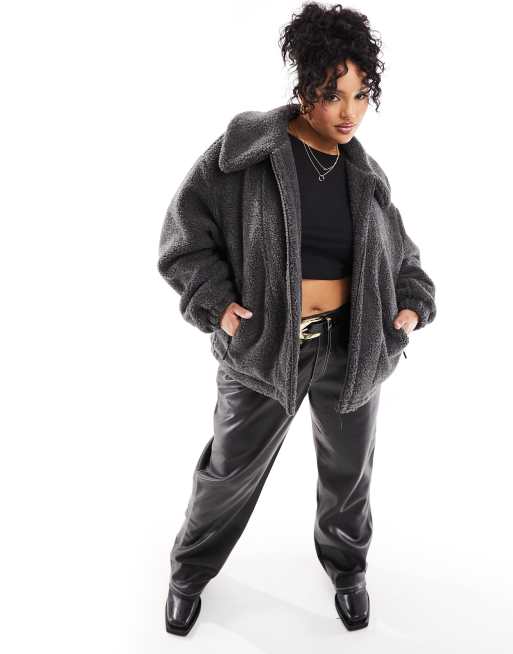 ASOS DESIGN Curve - Giacca in pile borg antracite con colletto