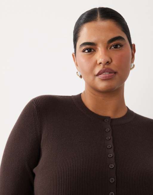ASOS DESIGN Curve gilet long en maille côtelée ajusté couleur chocolat, 2 de 4