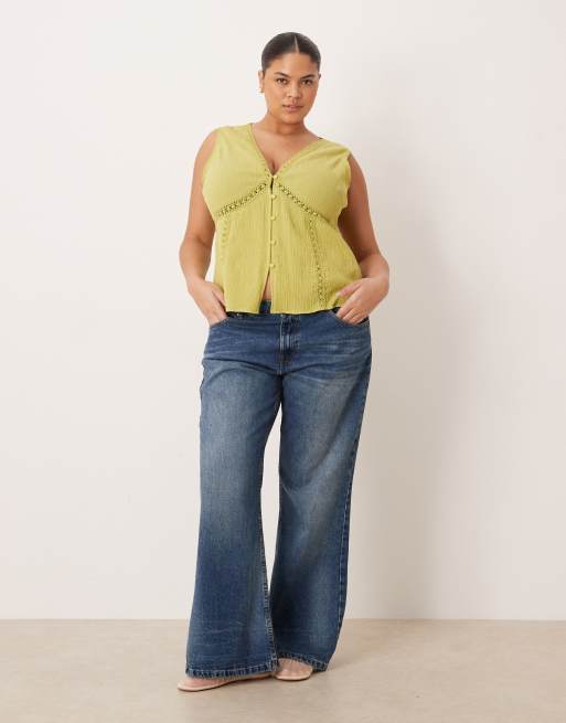 ASOS DESIGN Curve - Gilet met kanten afwerking in groen, 3 van 4