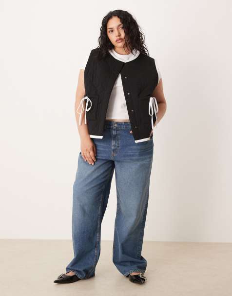 ASOS DESIGN Curve gilet with quilted contrast binding design and bow pocket detail in black - view 1