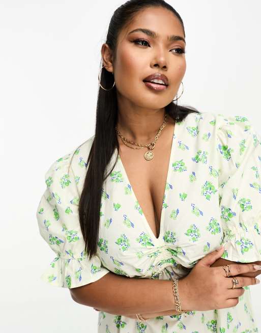 ASOS DESIGN Curve – Gräddvit och grönblommig smockklänning i bomull och midilängd , 2 av 4