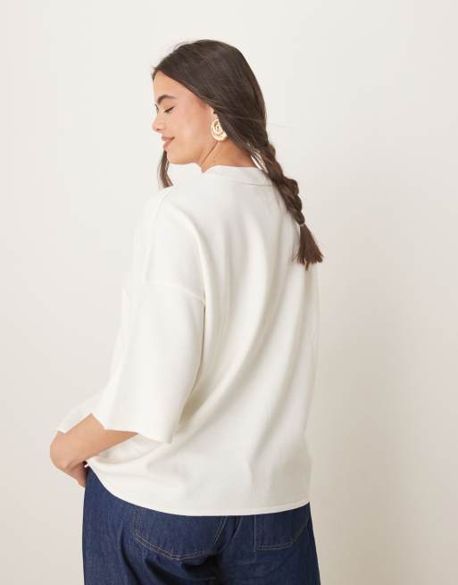 ASOS DESIGN Curve – Gräddvit, strukturstickad t-shirt, 4 av 4