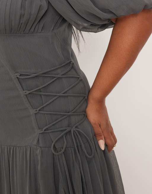 ASOS DESIGN Curve – Grafitowoszara szyfonowa sukienka maxi z bufkami, 2 z 4
