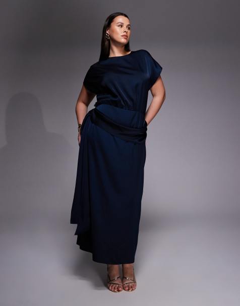 ASOS DESIGN Curve – Granatowa, satynowa sukienka maxi z rozkloszowanymi rękawami i drapowaniem w talii - view 1