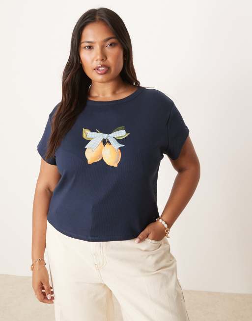 ASOS DESIGN Curve – Granatowy, krótki, przylegający T-shirt z grafiką cytryn z kokardką w kratkę vichy