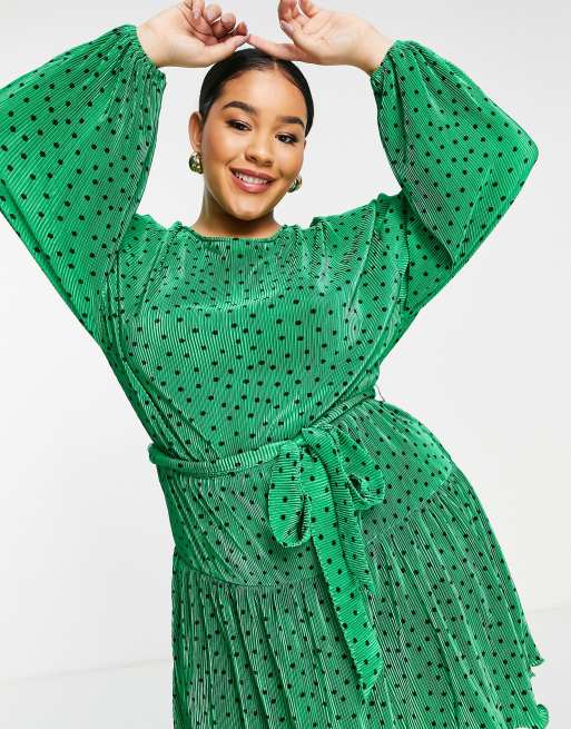 ASOS DESIGN Curve – Grön och svart, prickig, plisserad miniklänning med skärp , 2 av 4