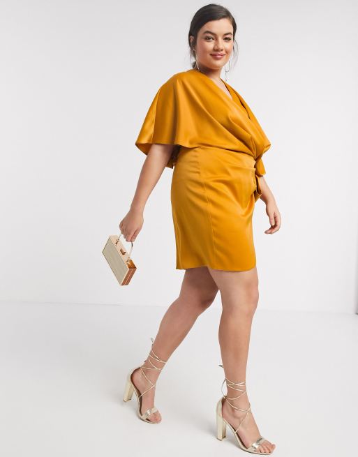 ASOS DESIGN Curve - Gul mini-kimonokjole med slå-om og bindebånd i taljen, 4 af 4
