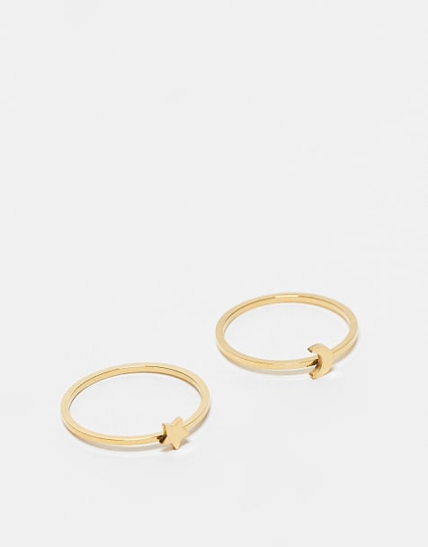 ASOS DESIGN Curve – Guldfärgade ringar med stjärna och måne i vattentåligt, rostfritt stål i 2-pack som kommer i en presentpåse - view 1