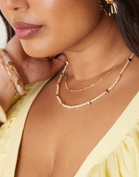 ASOS DESIGN Curve – Guldfärgat halsband i flera rader med fuskpärlor och hjärtan - view 1