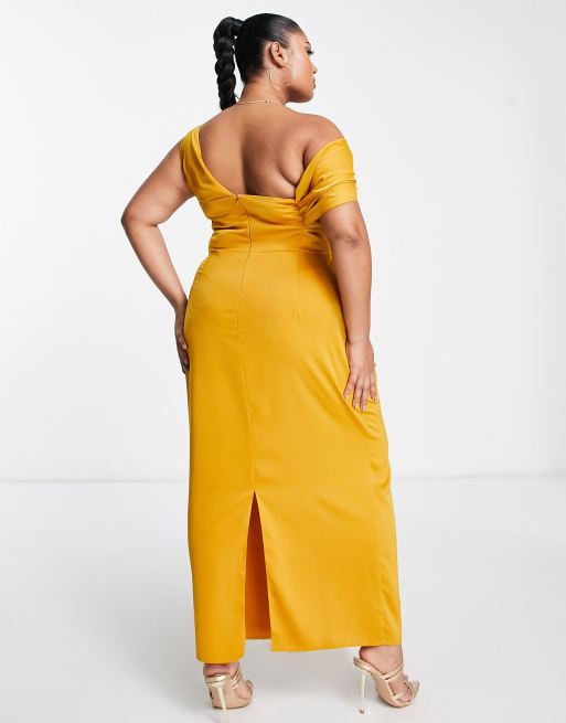 ASOS DESIGN Curve - Guldfarvet oneshoulder-maxikjole med plisseringer i satin , 4 af 4