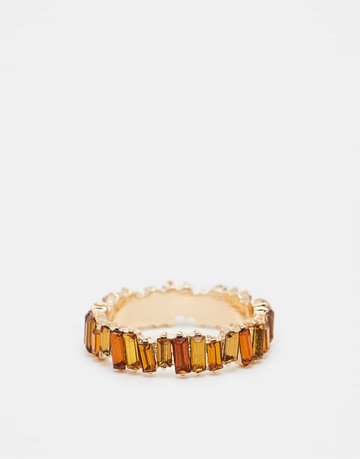 ASOS DESIGN Curve - Guldfarvet ring med ravfarvede baguette-slebne smykkesten