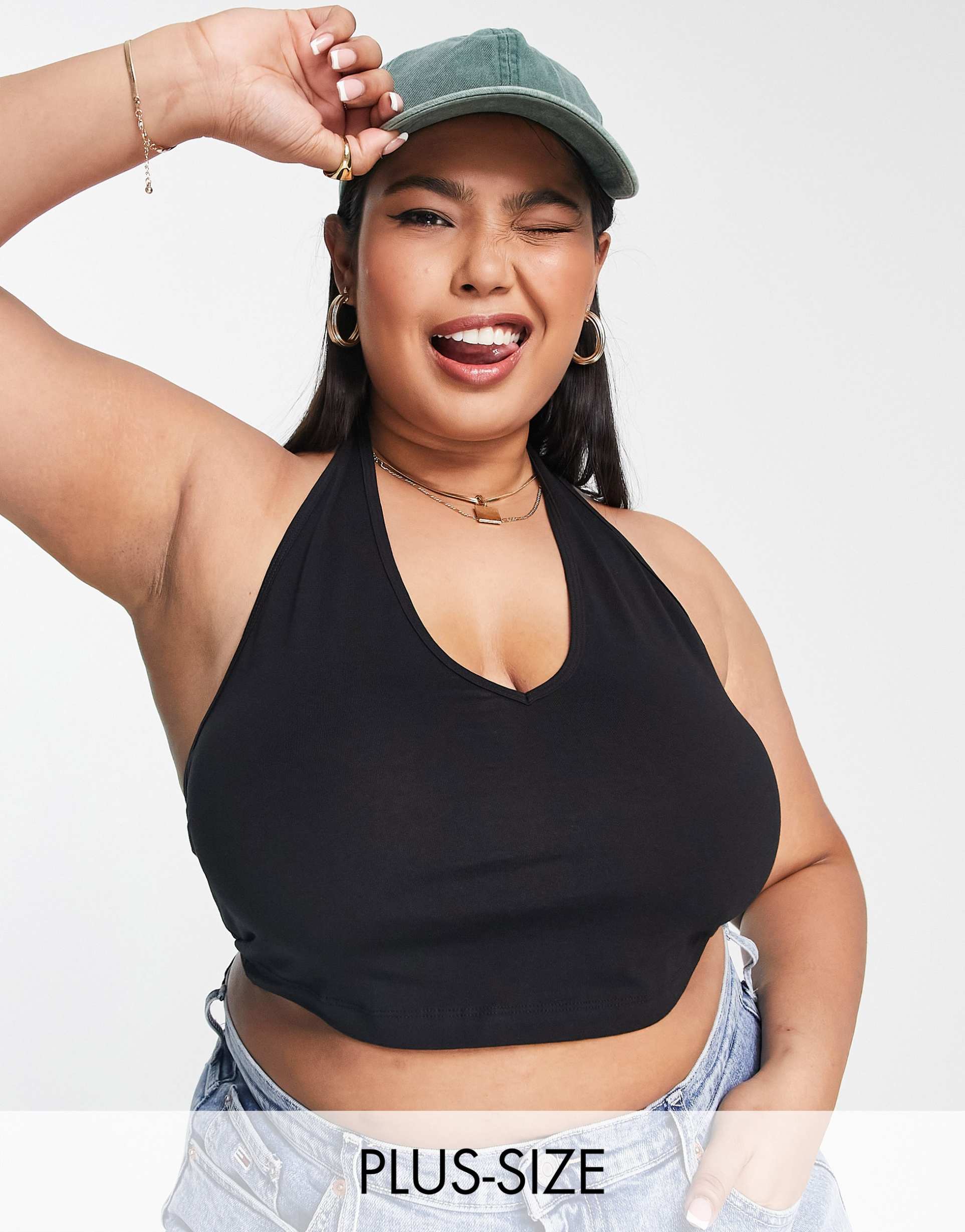 asos design curve halter neck crop top in black