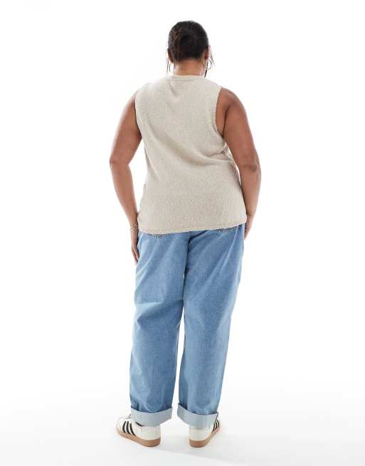 ASOS DESIGN Curve high rise relaxed mom jeans in lightwash with knee rips