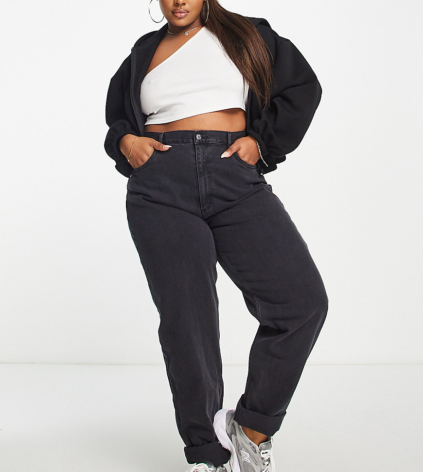 ASOS DESIGN Curve high waist ’slouchy’ mom jeans in washed black