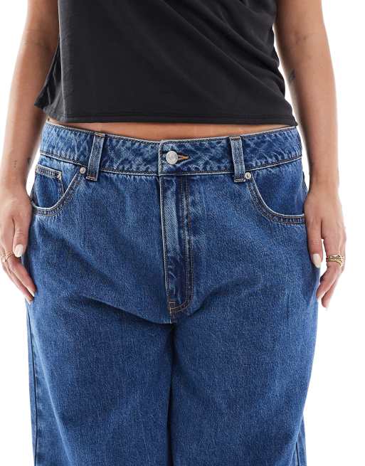 ASOS DESIGN Curve high waist wide leg jeans in midwash blue, 4 of 5