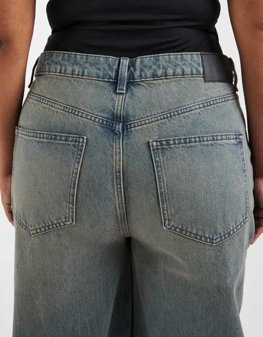 ASOS DESIGN Curve højtaljede jeans med brede ben i tonet grå vask, 2 af 5