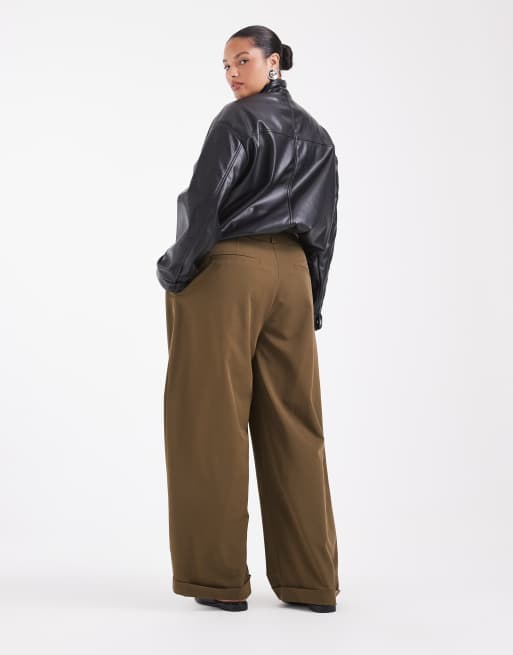 ASOS DESIGN Curve højtaljede tapered-bukser med opsmøget kant i olivengrøn, 3 af 5